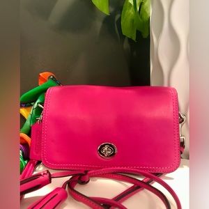 *Like New*Coach Legacy Penny Pink #19914 Leather Bag